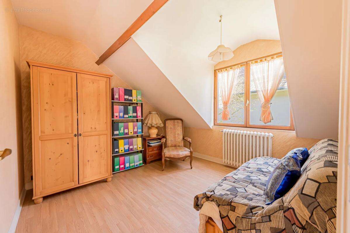 Maison à CHAMPIGNY-SUR-MARNE