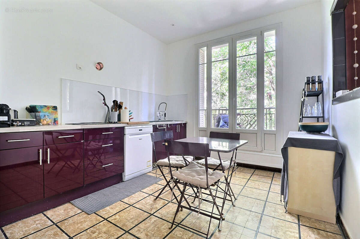 Appartement à AUBERVILLIERS