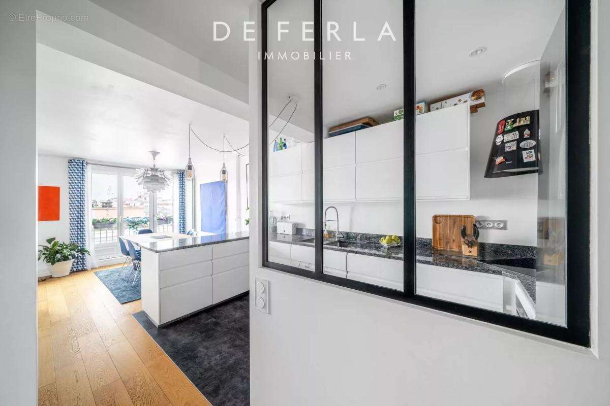 Appartement à PARIS-14E