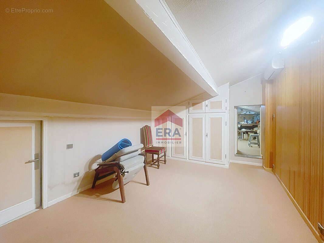 Appartement à MARSEILLE-14E