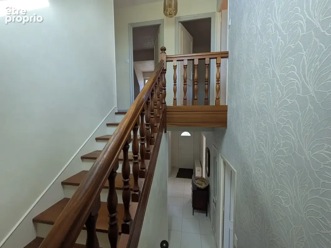 Seglien maison néo bretonne de 150m² de 7 pièces avec vie de plain pied parcelle clôturée de 807m² - photo 11