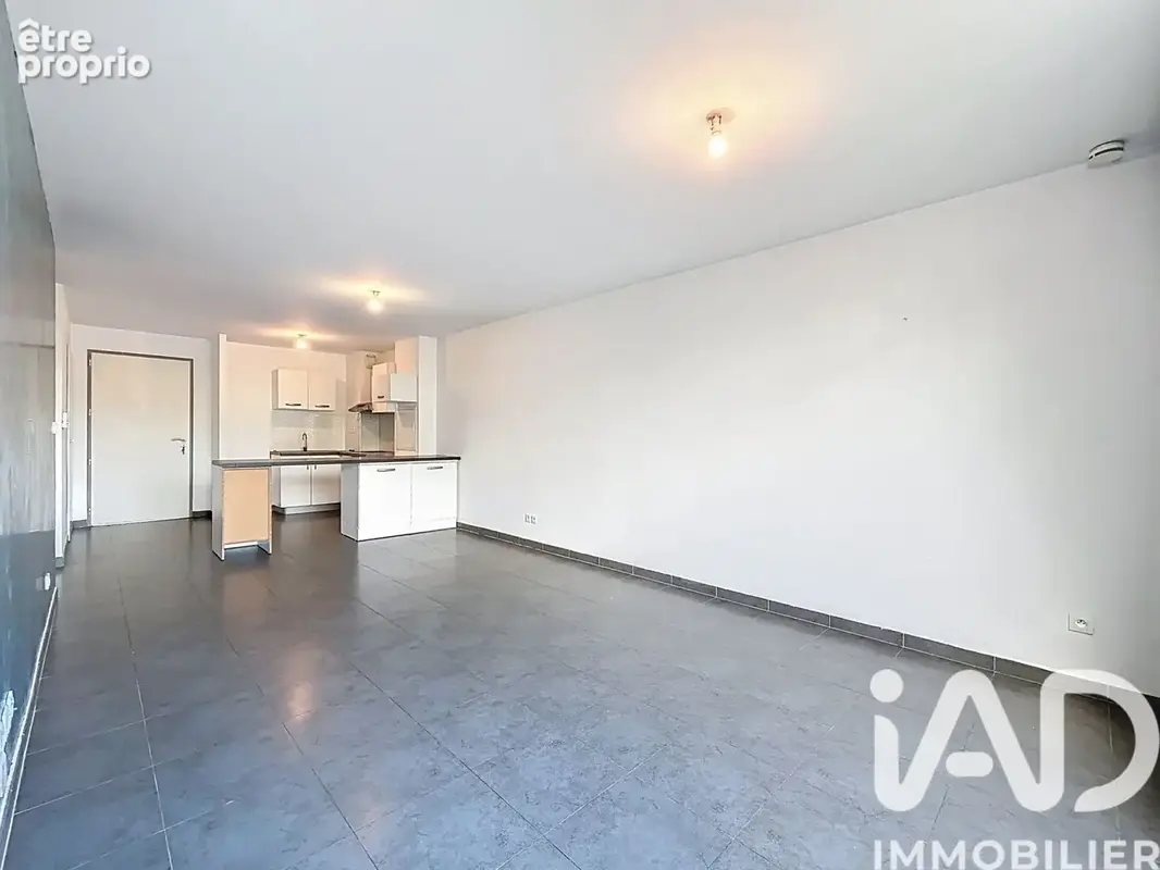 Photo 1 - Appartement à SAINT-DENIS