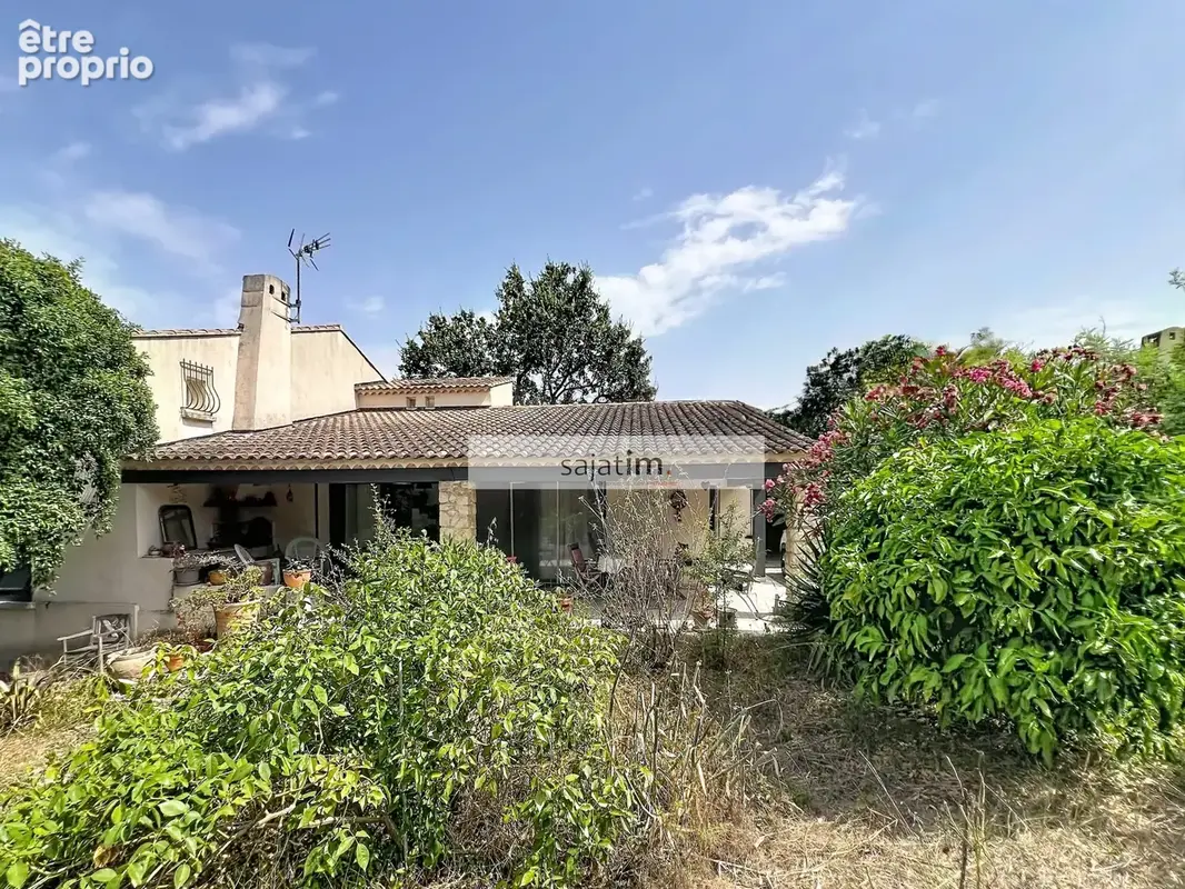 Maison 166 m² à Six-Fours-Les-Plages  - photo 8
