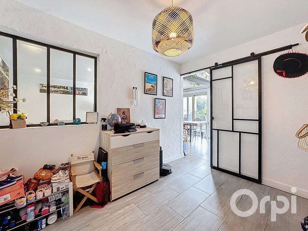 Appartement à VENCE