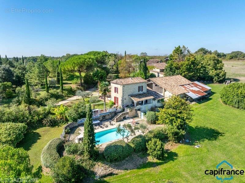 Maison à CASTILLONNES