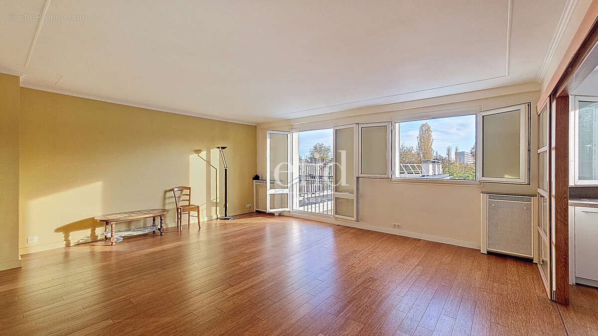 Appartement à SAINT-MAURICE