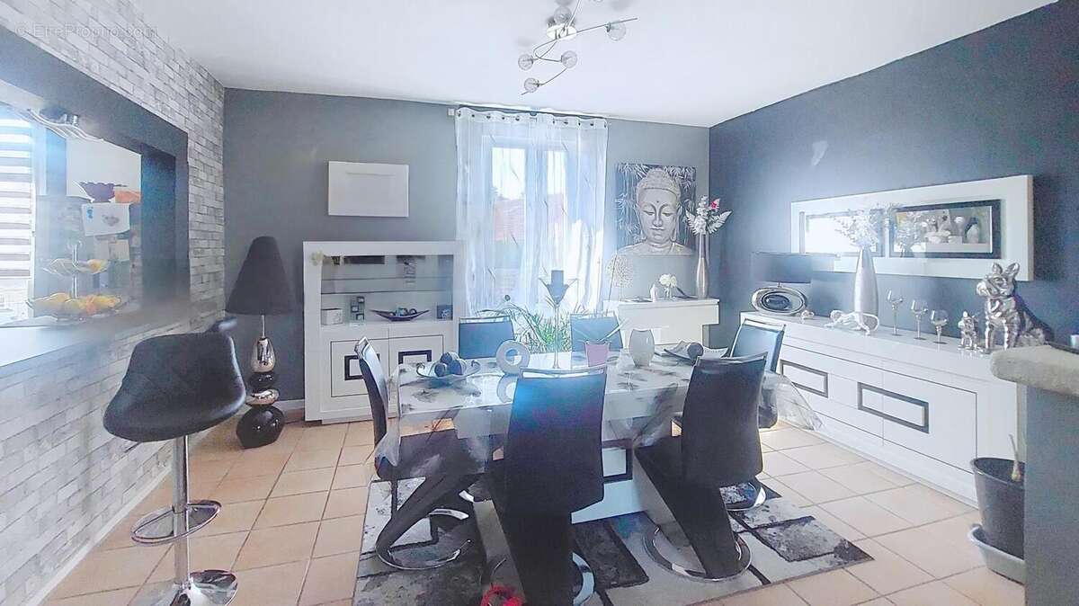 Photo 2 - Appartement à FRAISSES