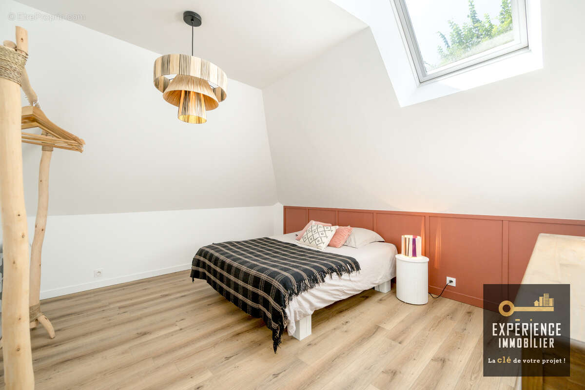 Appartement T3 rénové proche du bourg - photo 10
