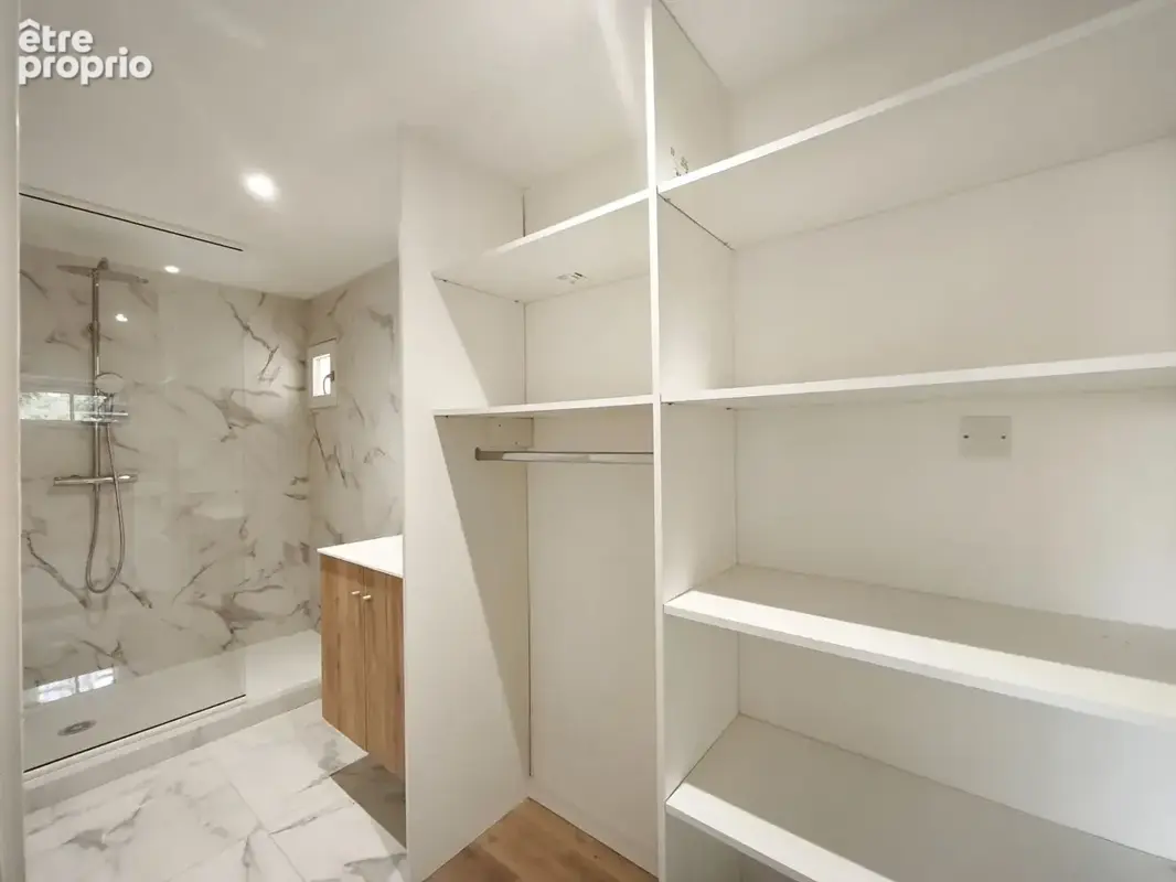Villa individuelle rénovée 130 m²  Suite parentale RDC  Grand jardin 768 m²  DPE B Villeneuve-Tolosane - photo 7