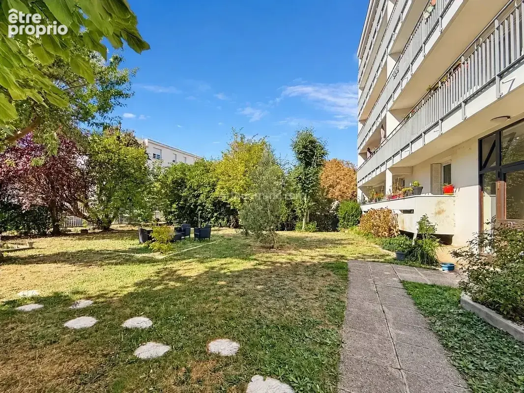 Photo Appartement à Lagny-Sur-Marne au prix de 163 100€