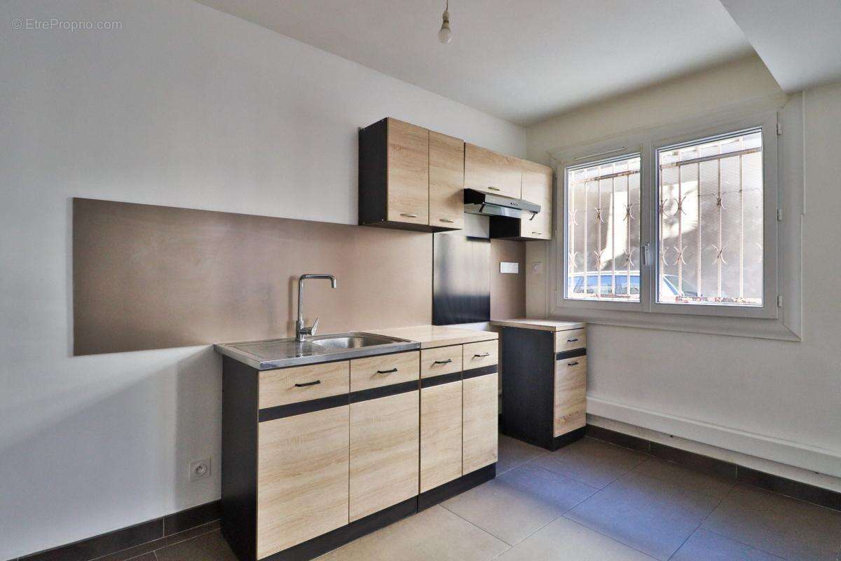 Appartement rénové - photo 2