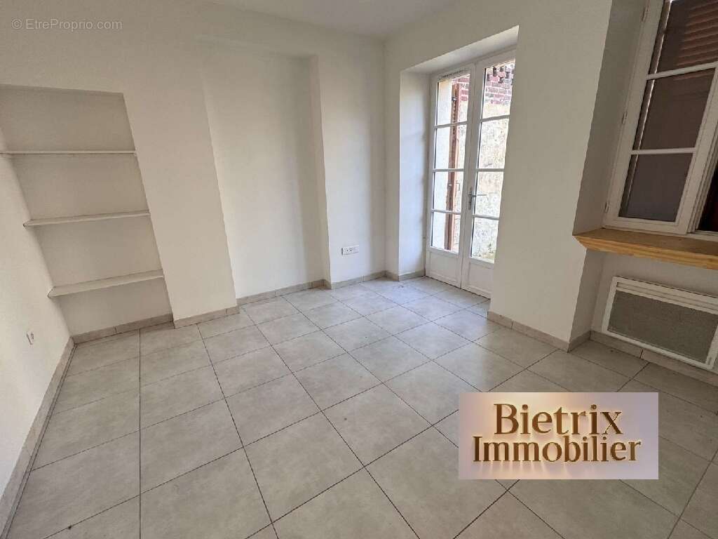 Appartement à L&#039;ISLE-ADAM