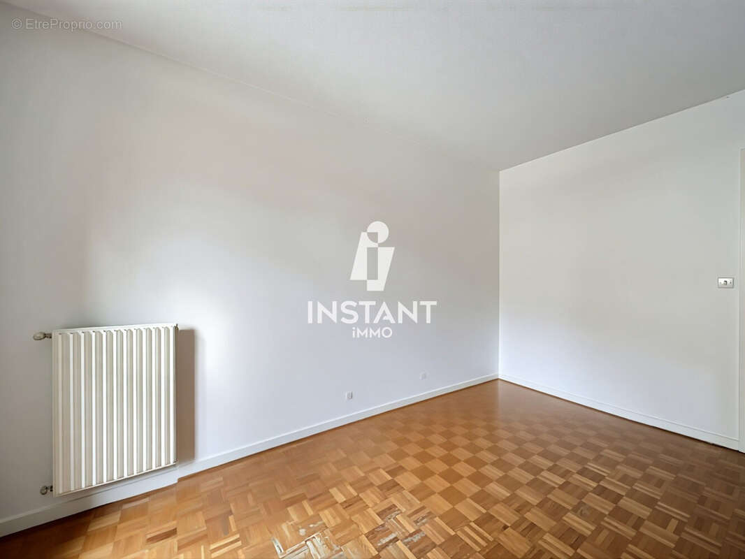 Appartement à MAISONS-ALFORT