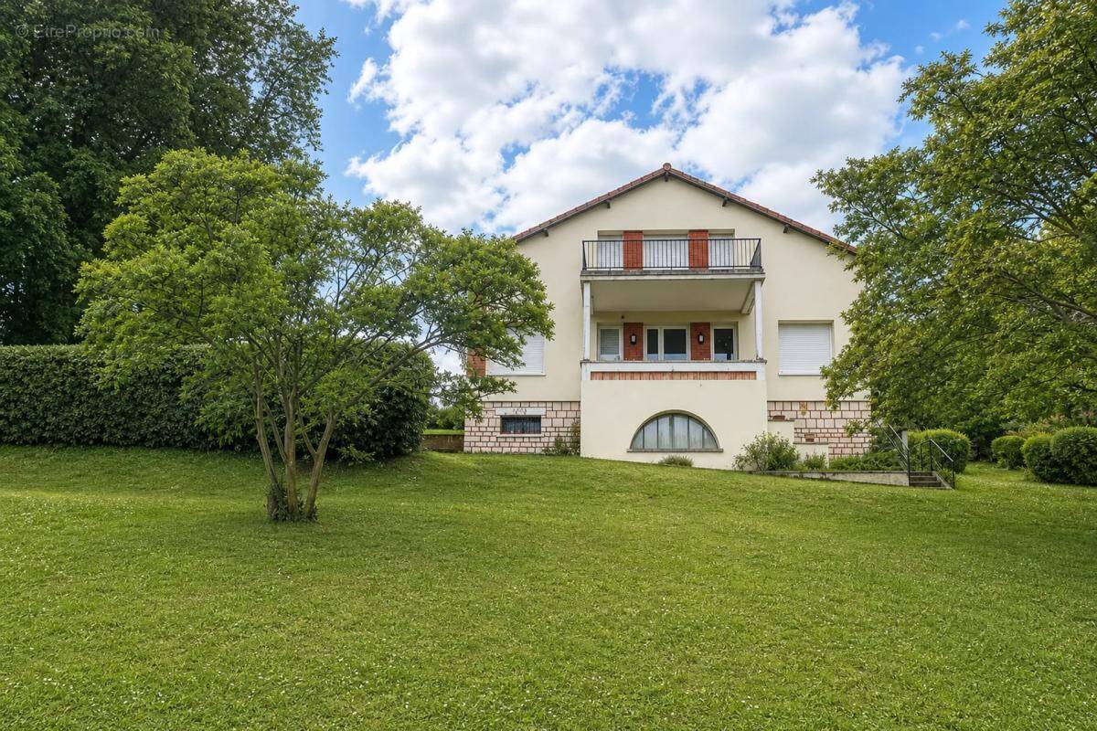 Maison à ANTIGNY