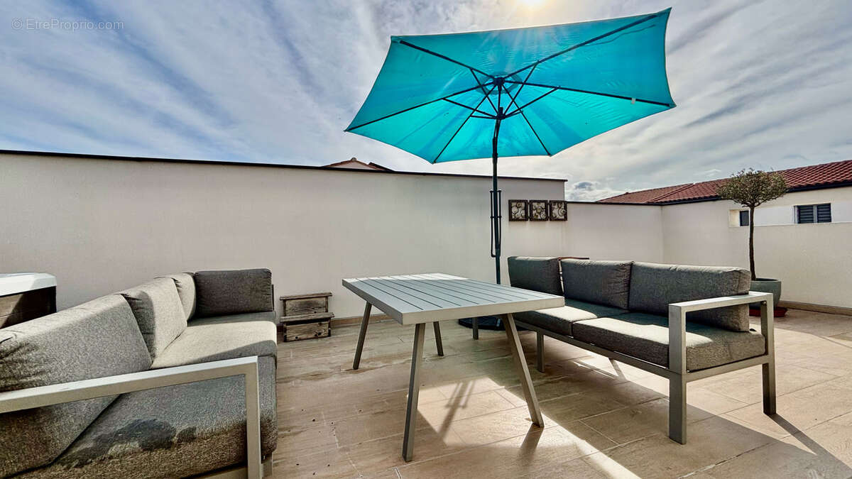 Maison à SAINT-CYPRIEN