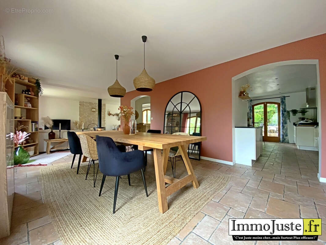 Maison à LEVIS-SAINT-NOM