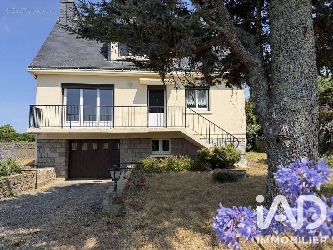 Photo 1 - Maison à CLOHARS-CARNOET
