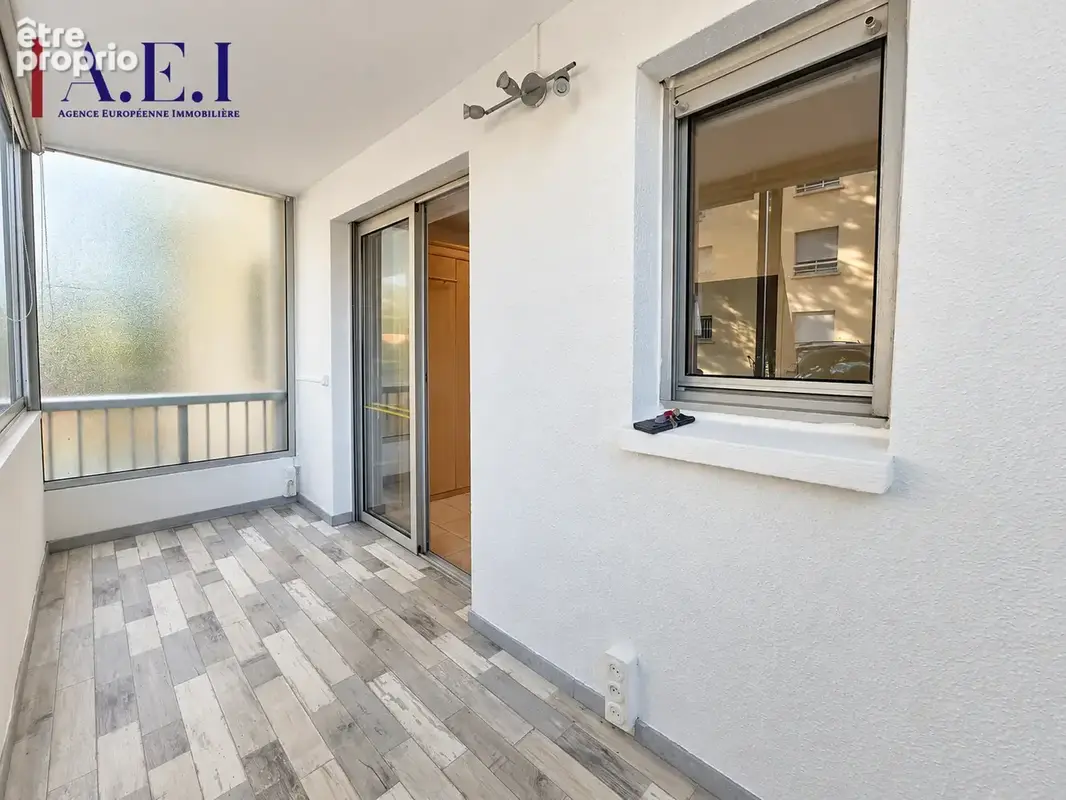 Appartement T1 avec terrasse - photo 2