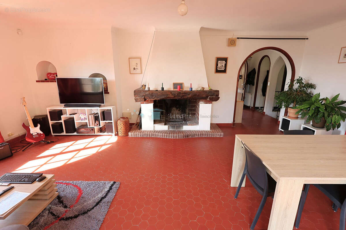 Maison 150 m² avec jardin de 1600 m² Spéracèdes - photo 8