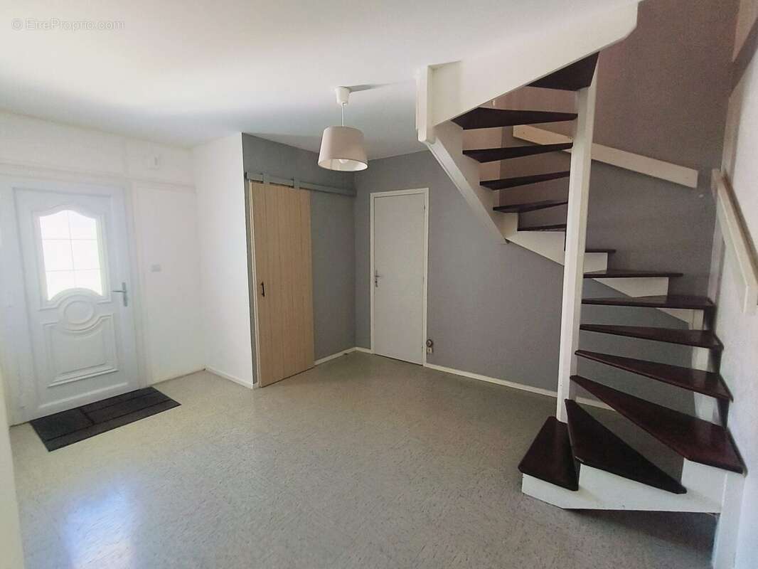 Maison 121 m² à Plabennec  - photo 2