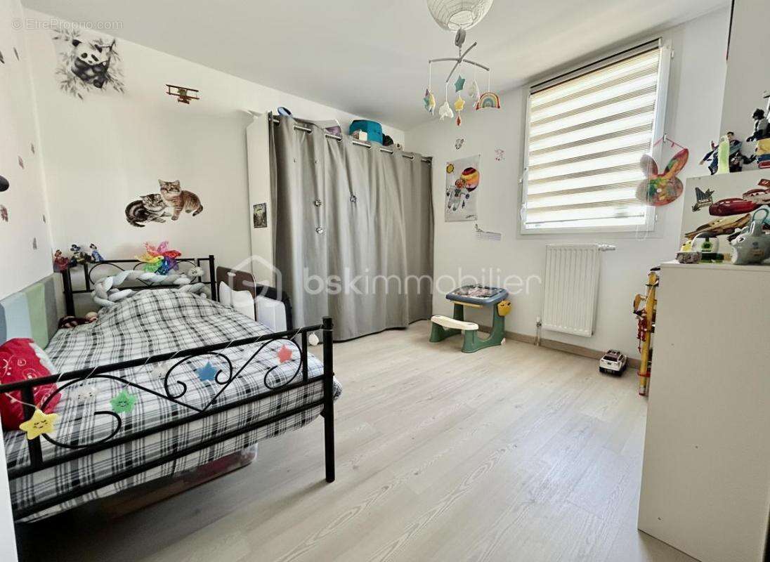 Maison à MORET-SUR-LOING