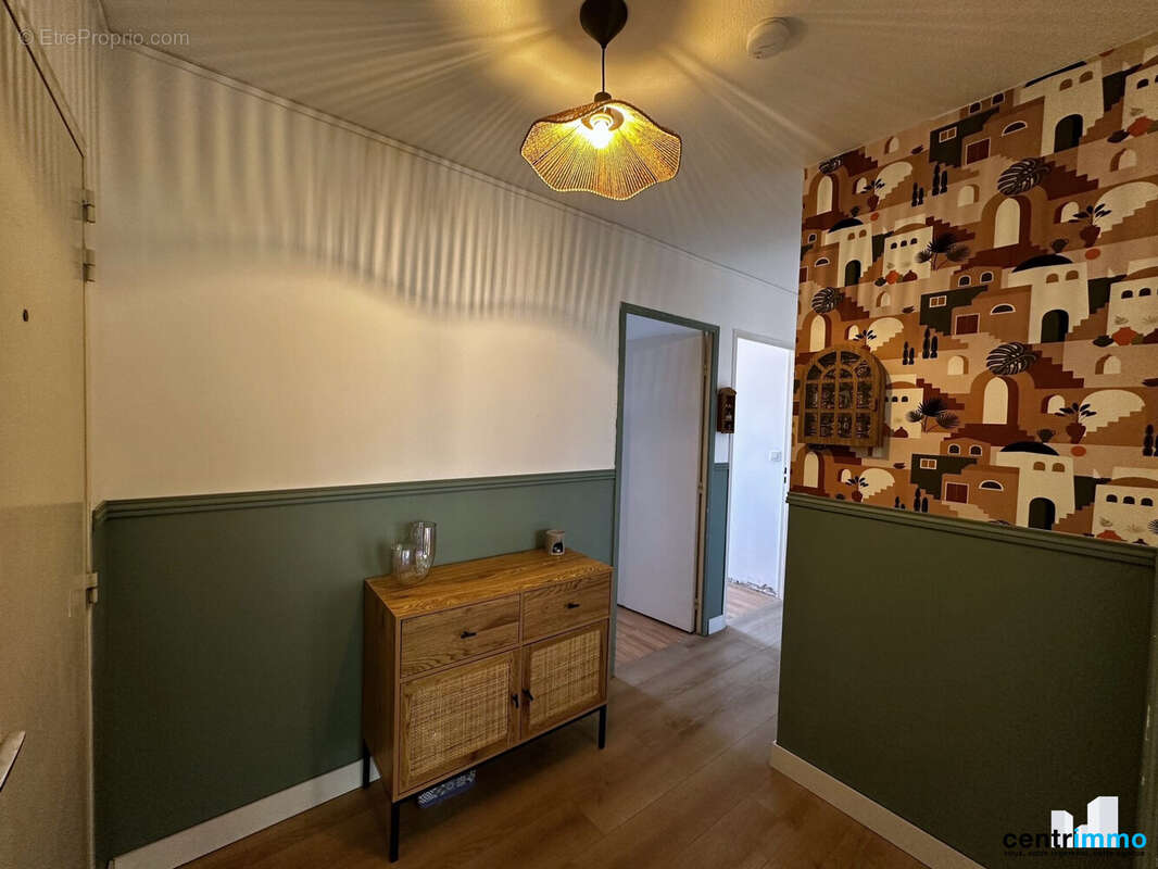 Montpellier ouest vente appartement F3 Centrimmo entrée - Appartement à MONTPELLIER