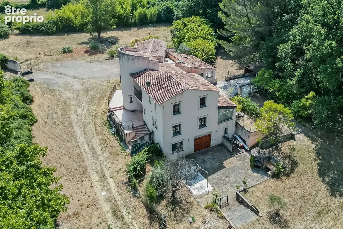 Maison à MEYRARGUES