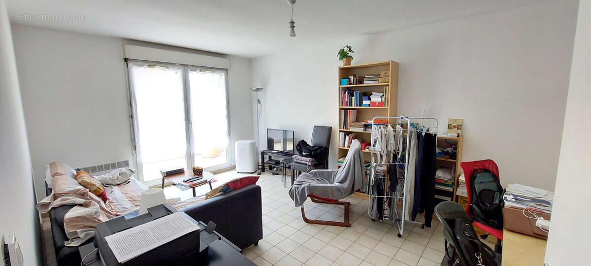 Appartement à MARSEILLE-5E