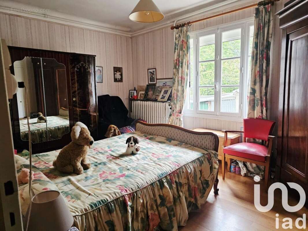 Maison 135 m² à Dammarie-Sur-Loing  - photo 3