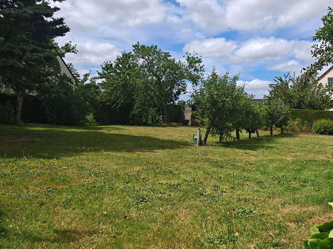 Maison à SAINT-MARTIN-DE-FONTENAY