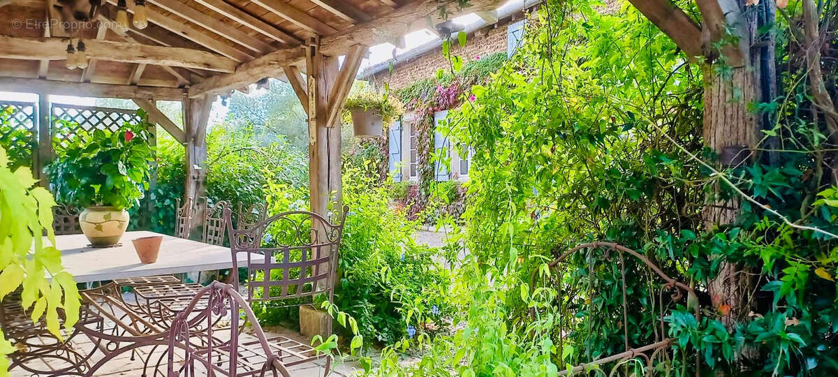 Maison à SAINT-SEVER