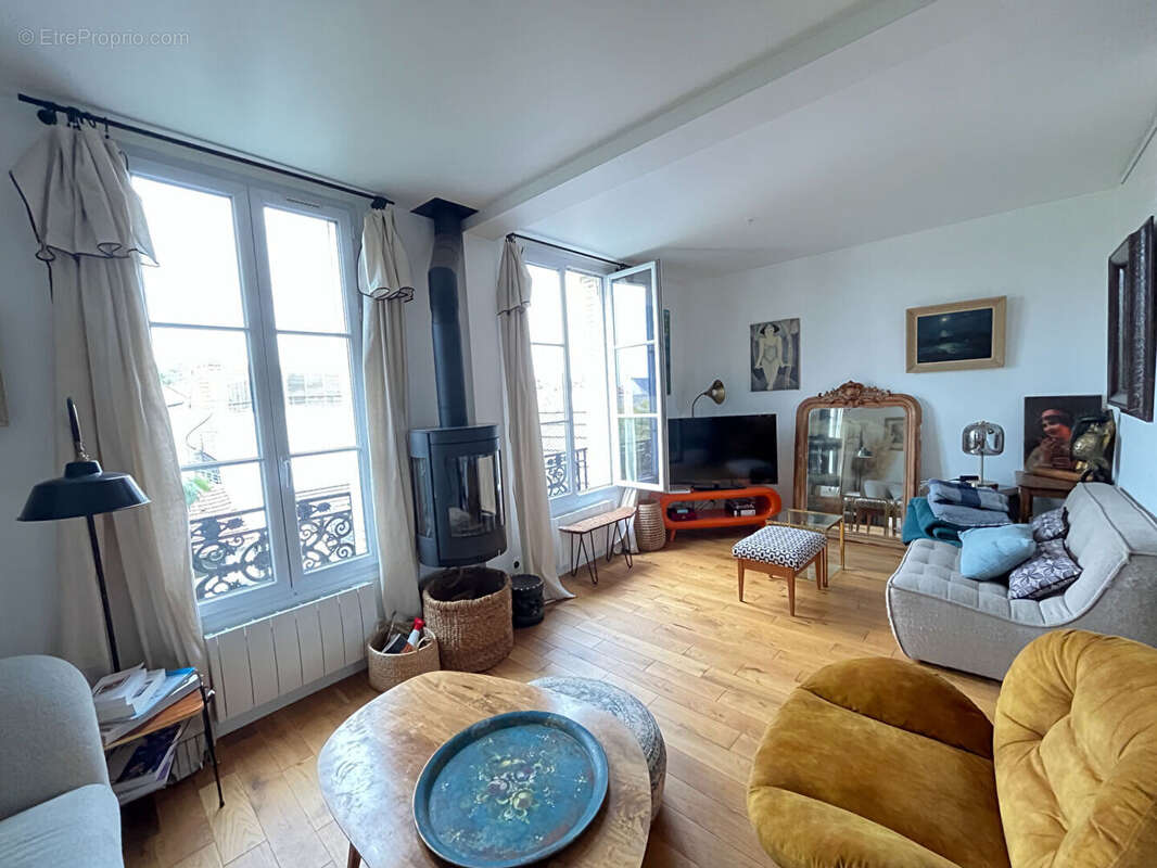 Appartement à SURESNES