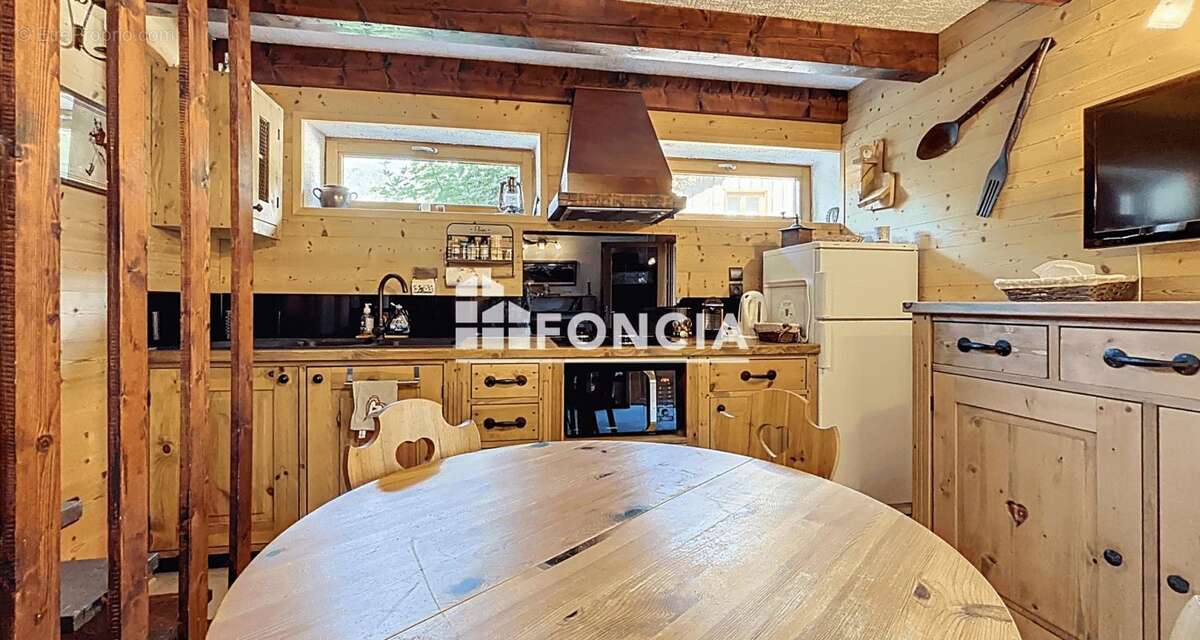 Maison à SAINT-MARTIN-DE-BELLEVILLE