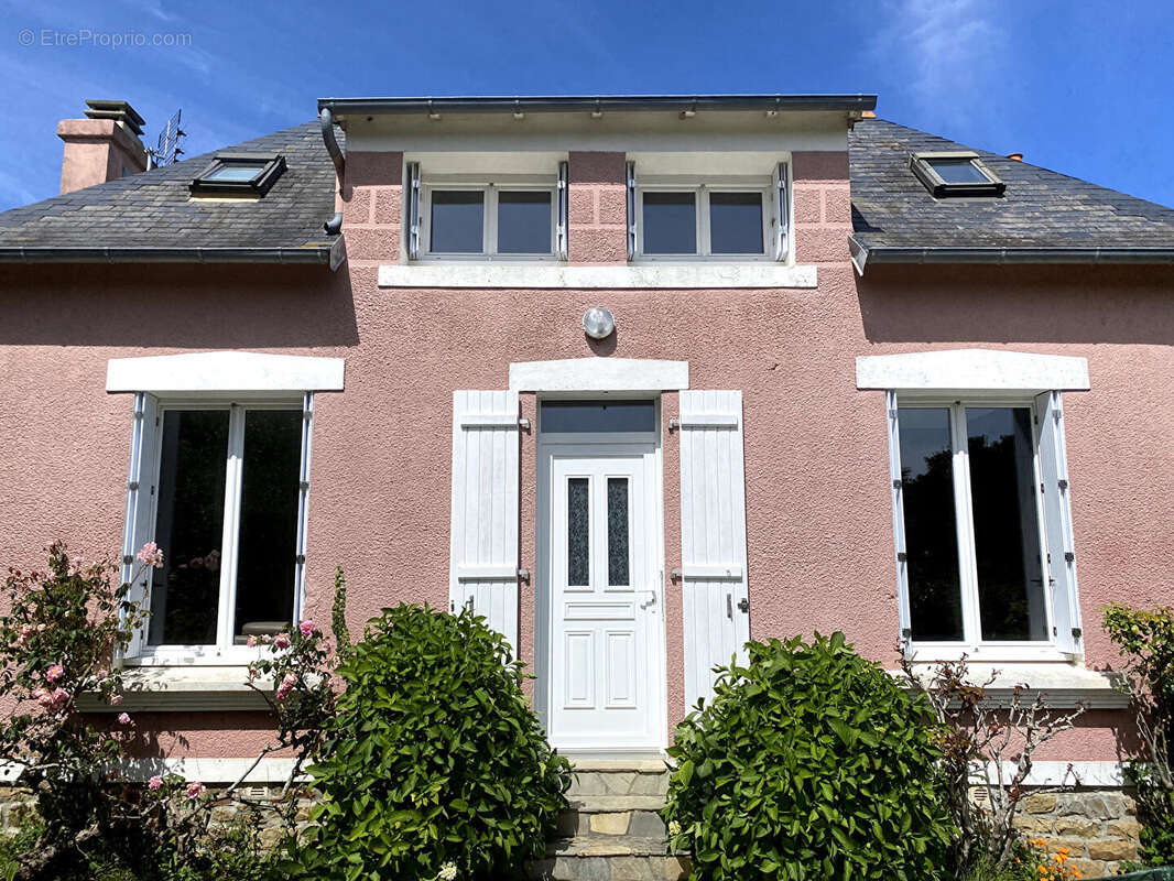 Maison à ROSCANVEL