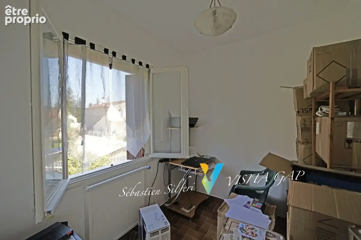 Maison 4 pièces 118 m² à vendre à Laragne-Monteglin (05300) - photo 6