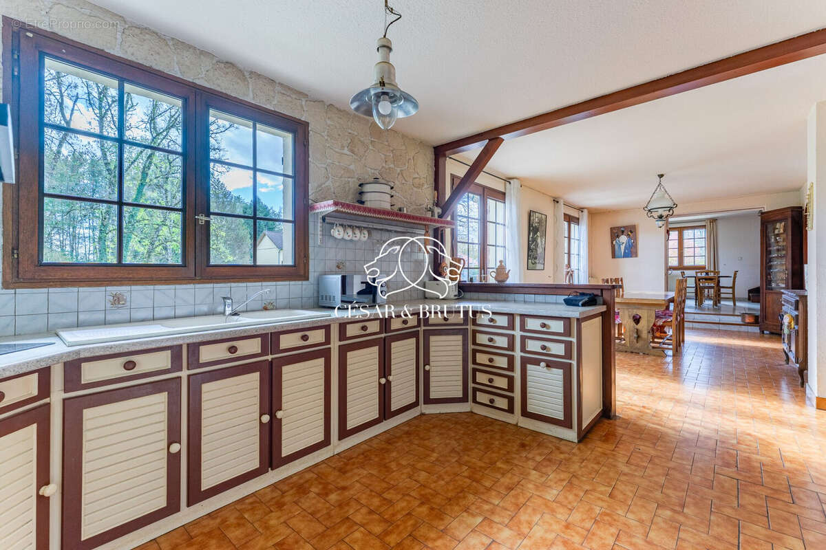 Maison à LE BOUCHAGE