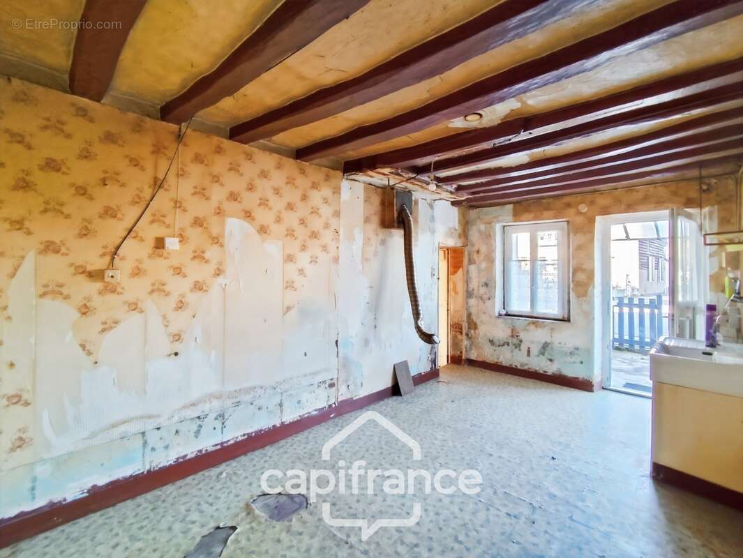 Maison à vendre 3 pièces EPUISAY (41)  -  terrain 330 m²  - - photo 14
