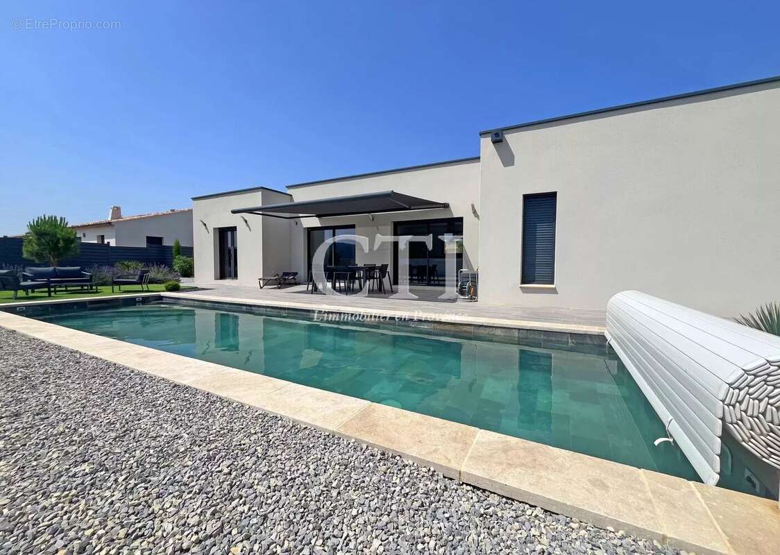 Villa contemporaine de plain-pied avec piscine à Vaison-la-Romaine - photo 8