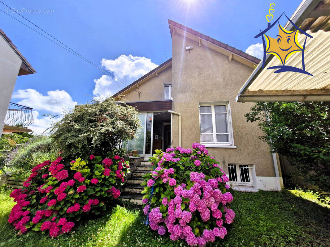 Maison à VIRY-CHATILLON
