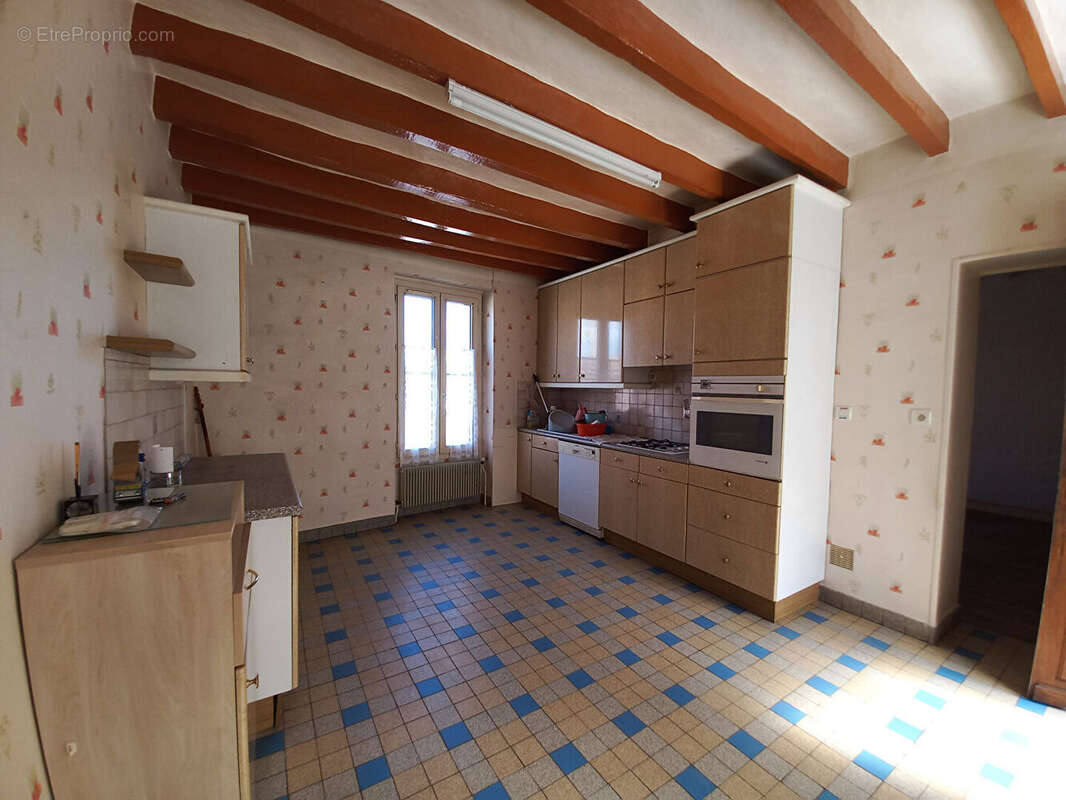Maison à LA FERTE-BERNARD
