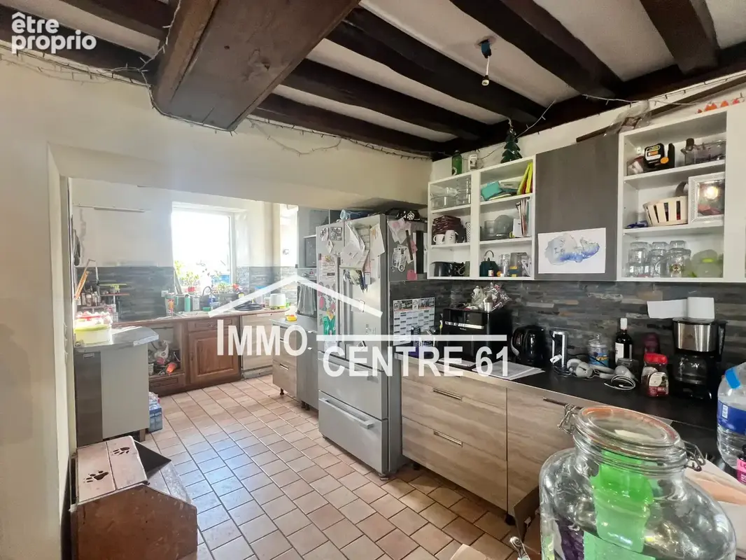 Maison d'habitation avec maison à rénover et dépendances - photo 8