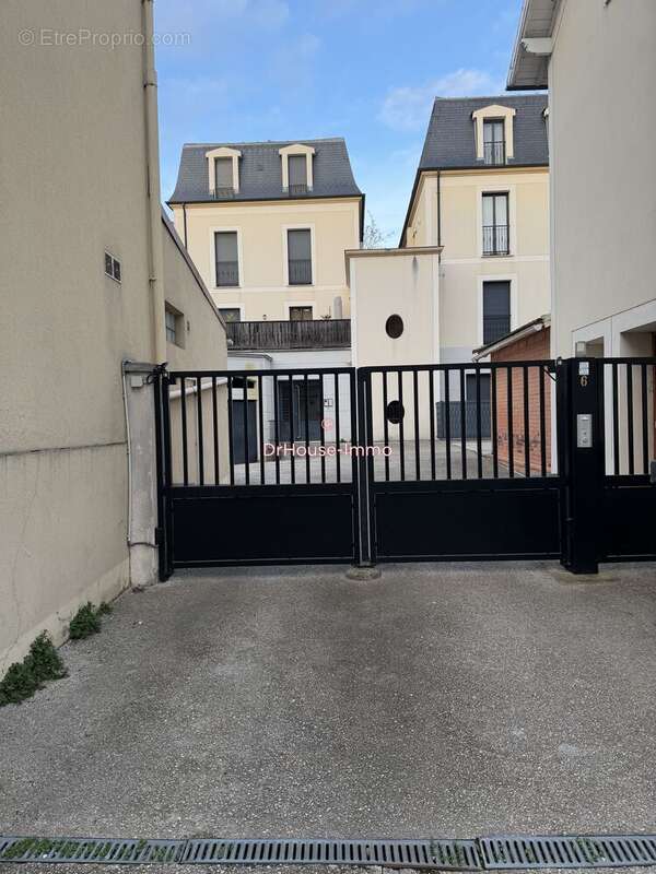 Parking à vendre à Conflans-Sainte-Honorine (78700) - photo 15