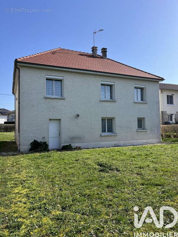 Photo 2 - Maison à DAMPNIAT