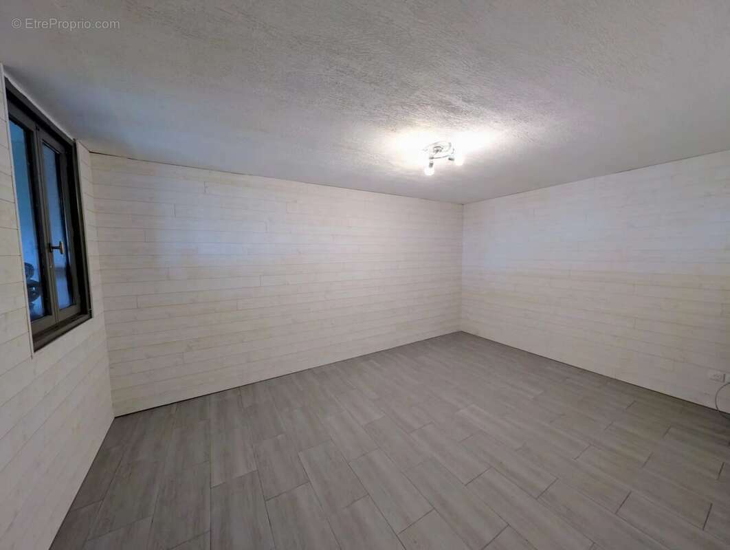 Maison à LA FERTE-GAUCHER