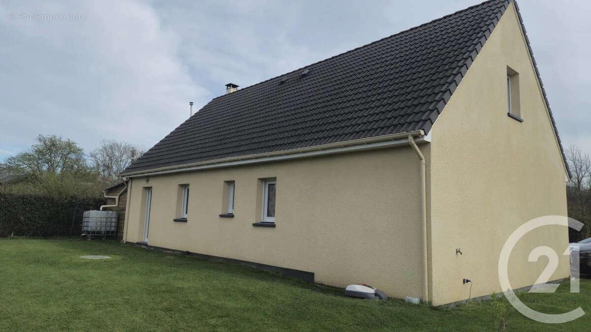 Maison à PLASNES