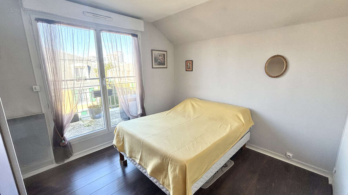 Appartement à SAINT-GRATIEN