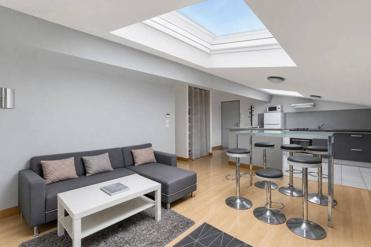Appartement à BORDEAUX