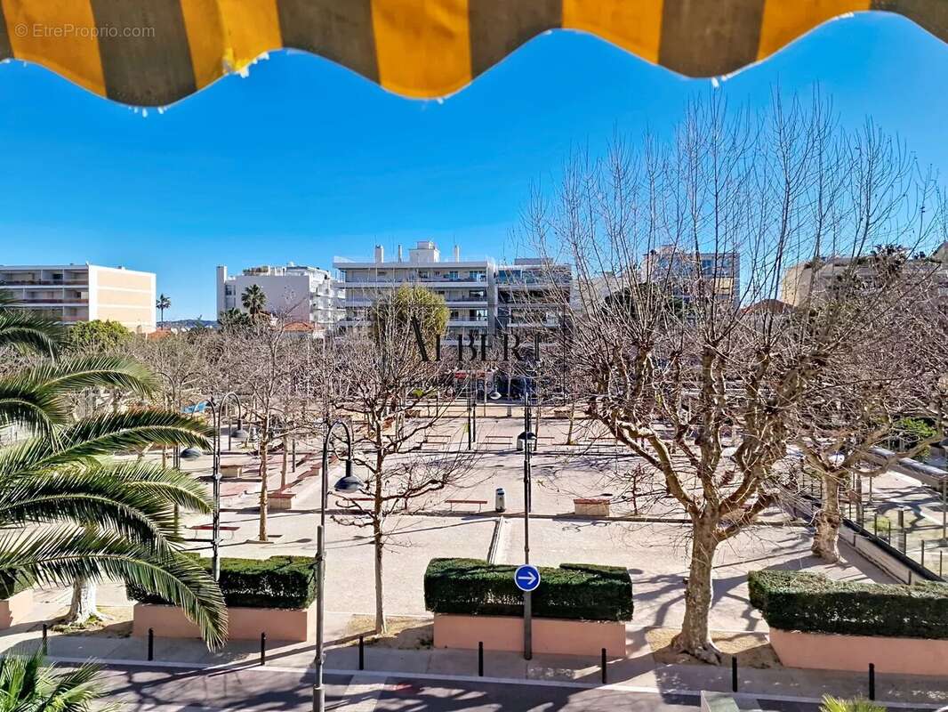 Appartement à CANNES