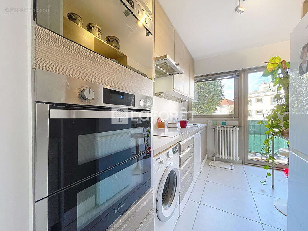 Appartement à LE VESINET