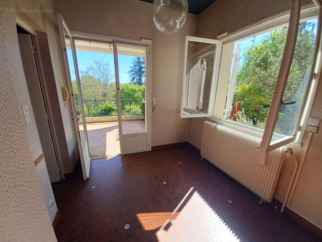 Maison à LA MARCHE